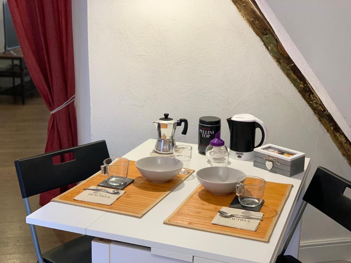 Casa Cimella, Un Nido Nel Cuore Del Porto Antico Cod Citra 010025-Lt-2629 Genua Exteriör bild
