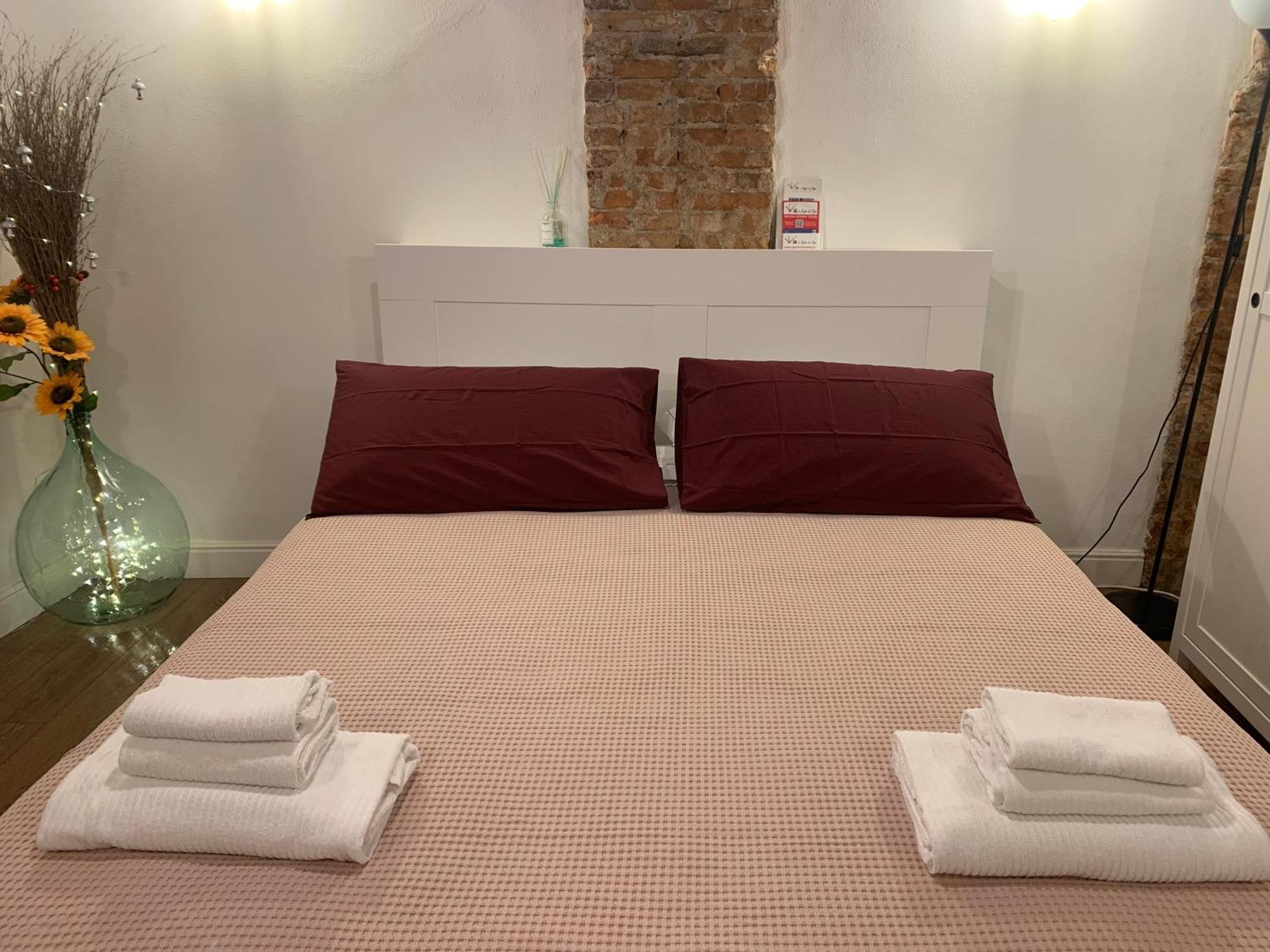 Casa Cimella, Un Nido Nel Cuore Del Porto Antico Cod Citra 010025-Lt-2629 Genua Exteriör bild